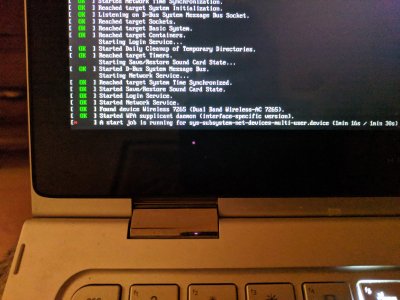 Schreenshot HP Spectre x360 WPA error on systemd